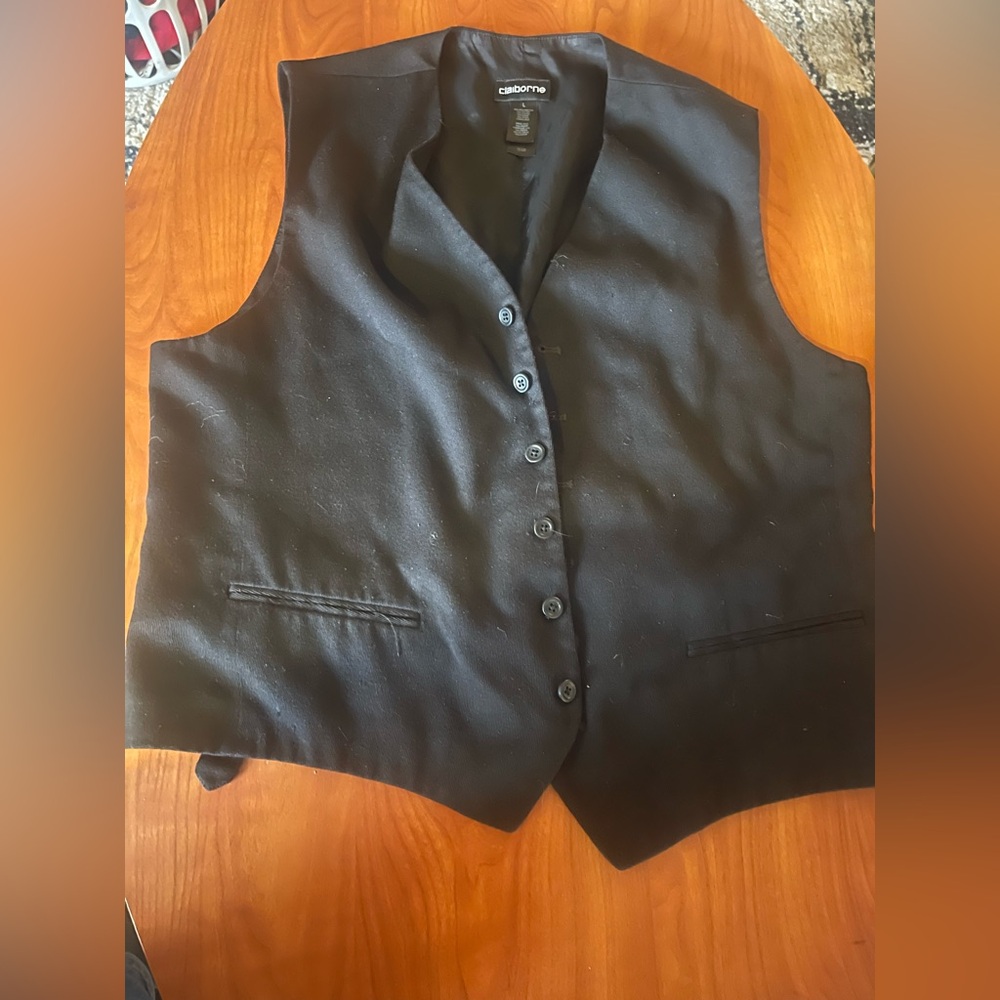Claiborne Black Men's Vest